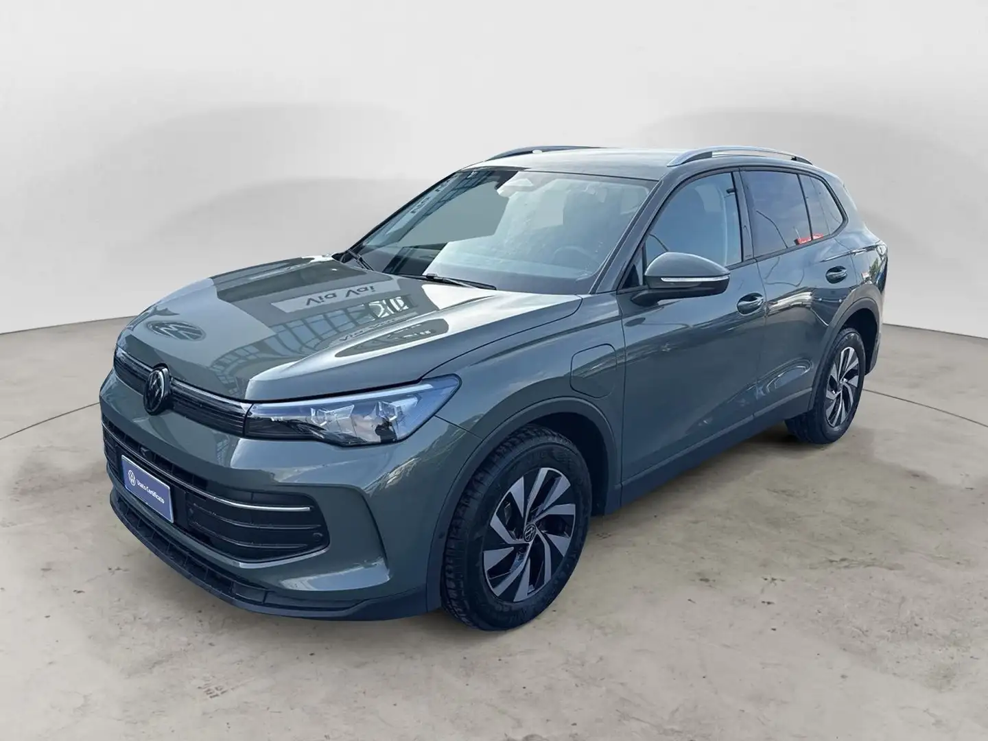 Volkswagen Tiguan 1.5 TSI eHybrid DSG Edition Plus Verde - 1