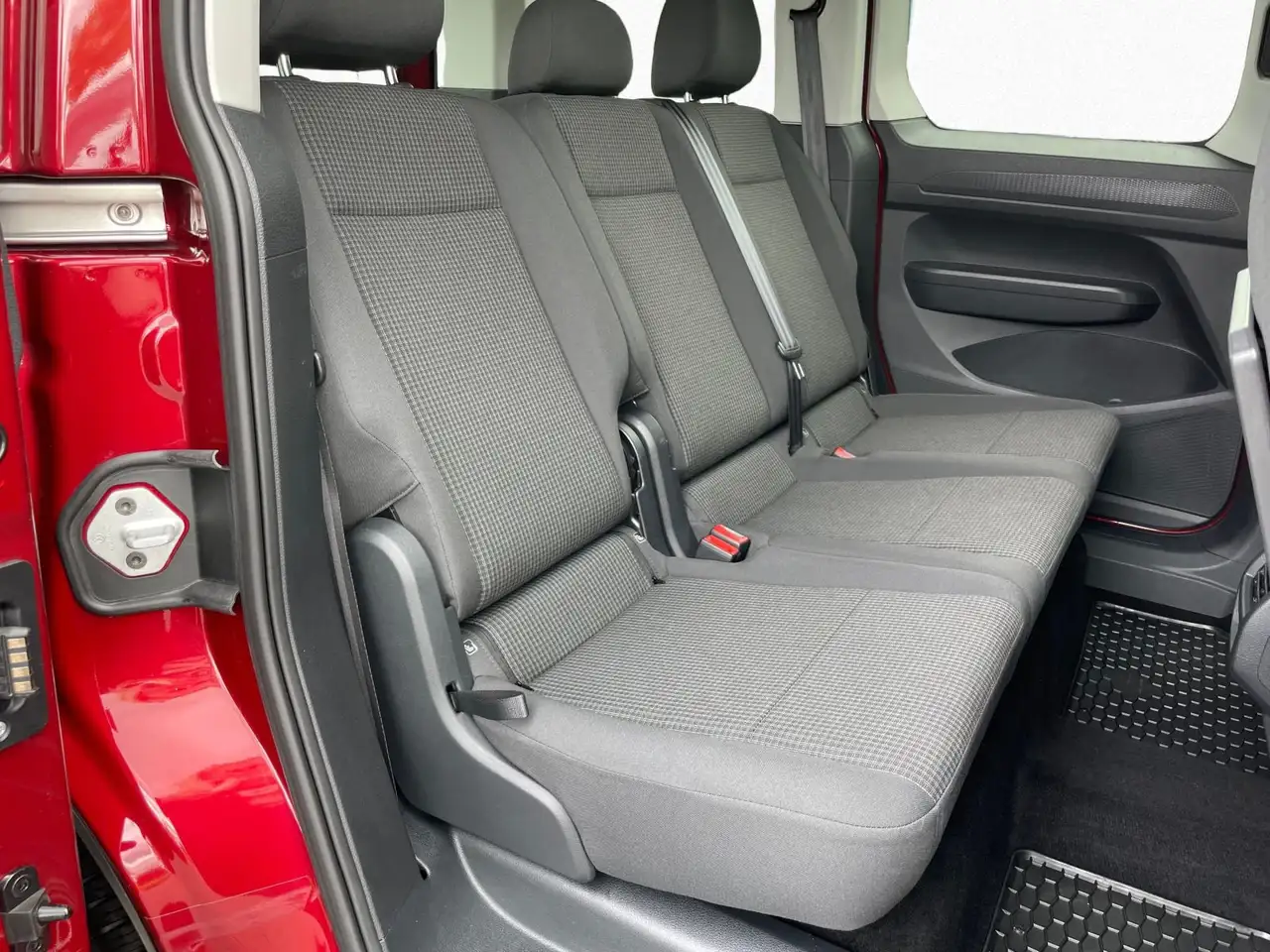 Volkswagen Caddy 2.0 TDI PDC KLIMA AGR-Sitz SHZ Reserverad 5