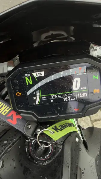 Kawasaki Z 900 - foto 4