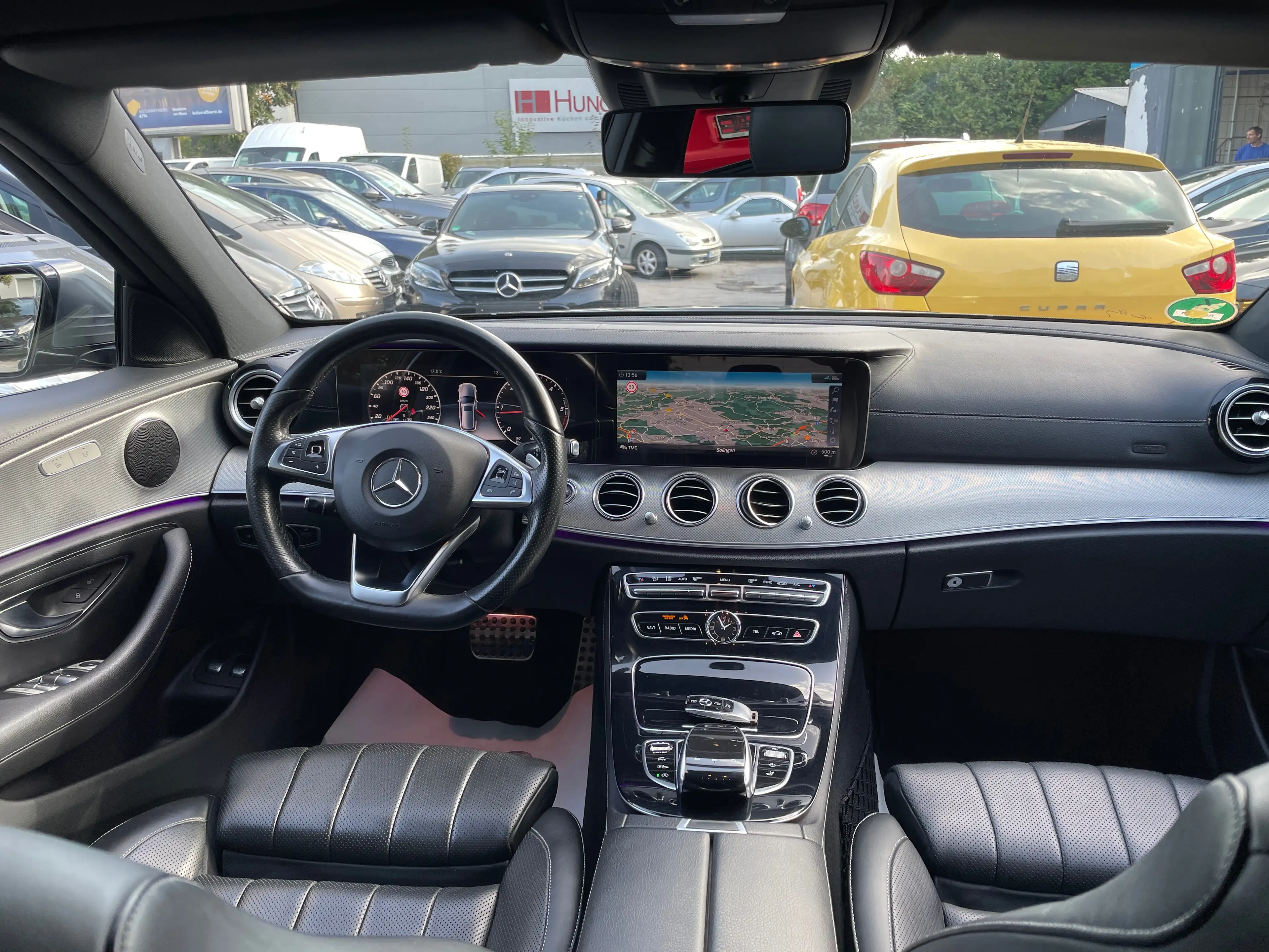 Mercedes-Benz E 220 E 220 d 2X AMG Line I.Hand Widescreen Cockpit Head Up 360 Cam. AHK PDC — photo 15