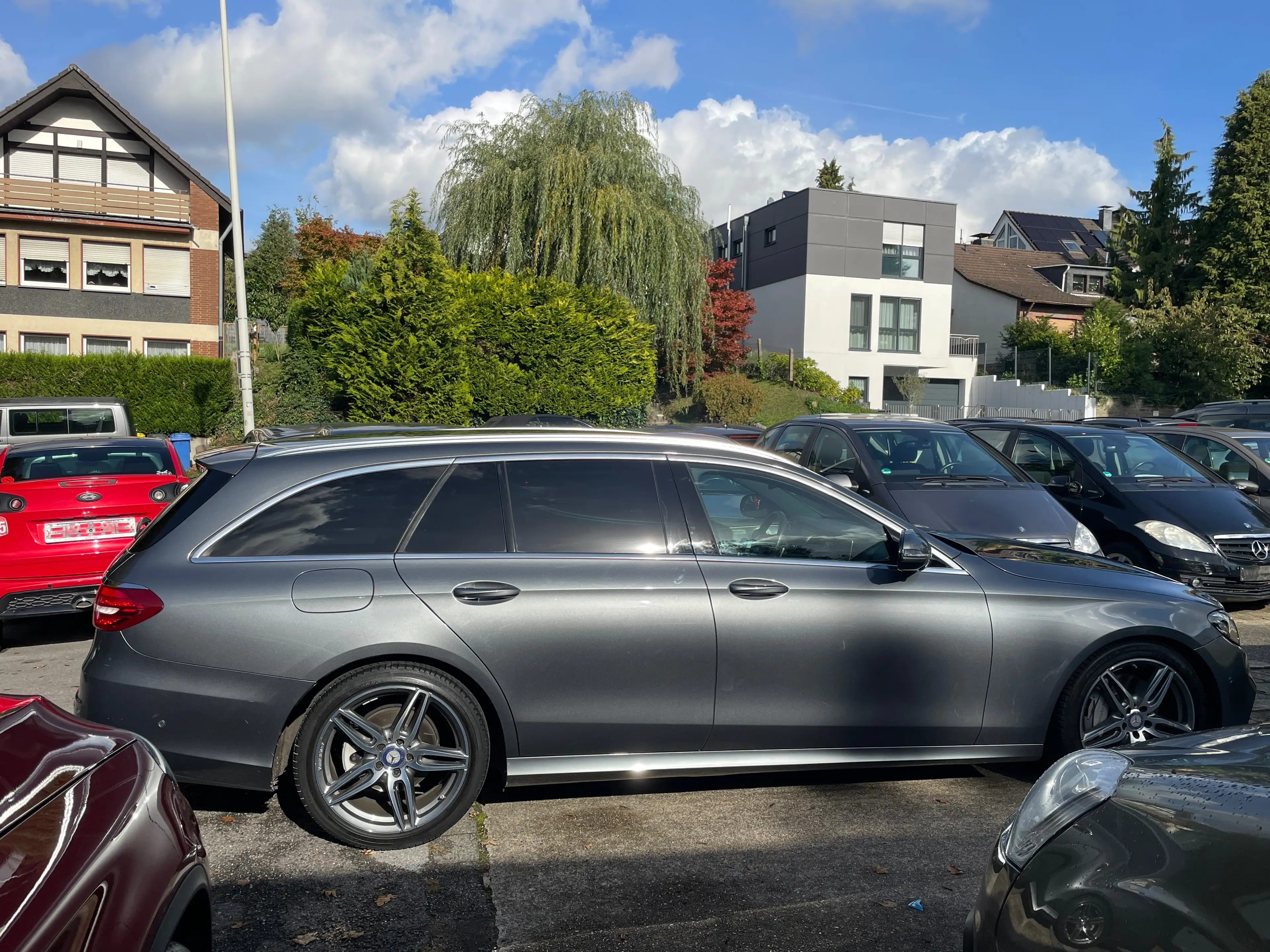 Mercedes-Benz E 220 E 220 d 2X AMG Line I.Hand Widescreen Cockpit Head Up 360 Cam. AHK PDC — photo 8