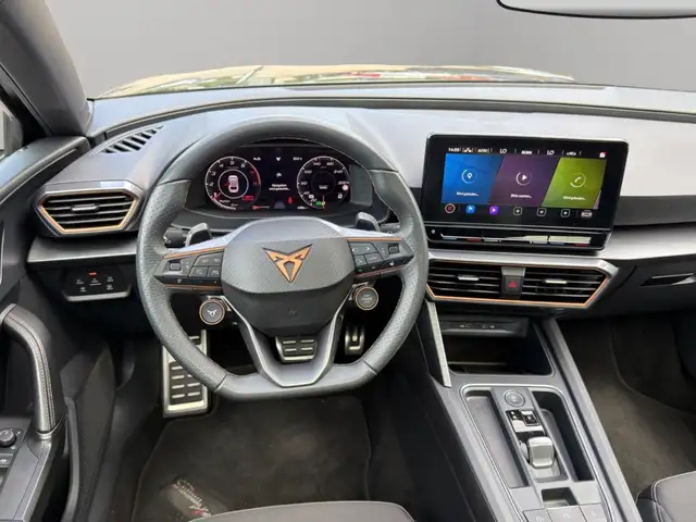 CUPRA Leon view 9