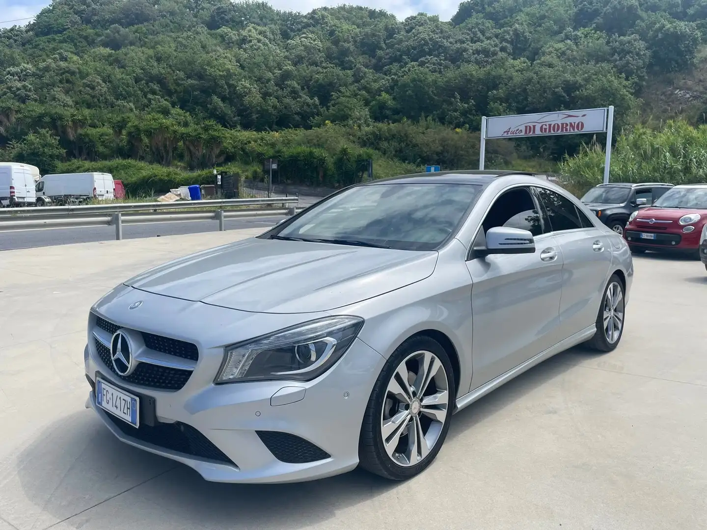 Mercedes-Benz CLA 220 CLA Shooting Brake 220 d Sport Night auto Серебристый - 1