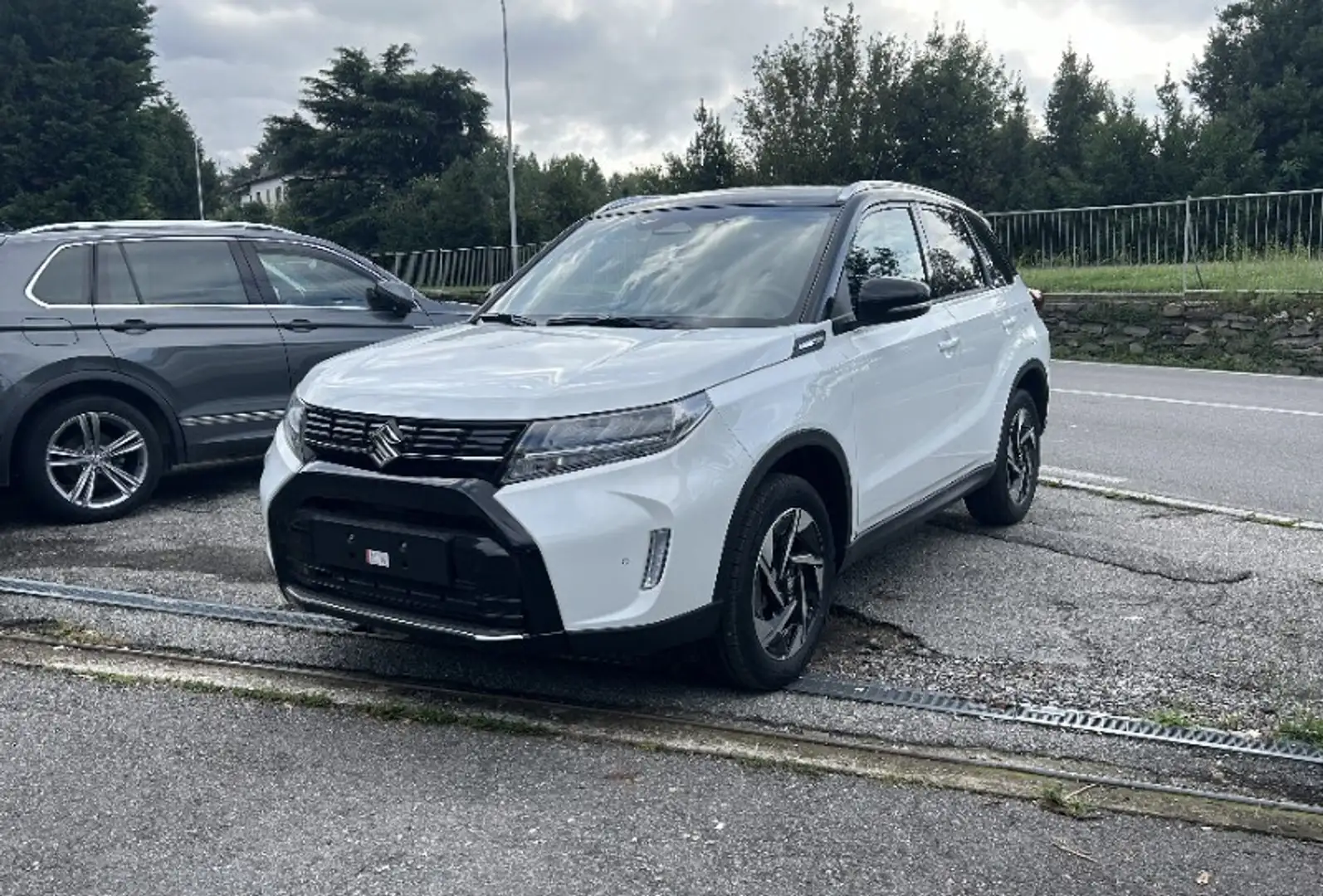 Suzuki Vitara Vitara 1.4 Hybrid Cool+ Bianco - 2
