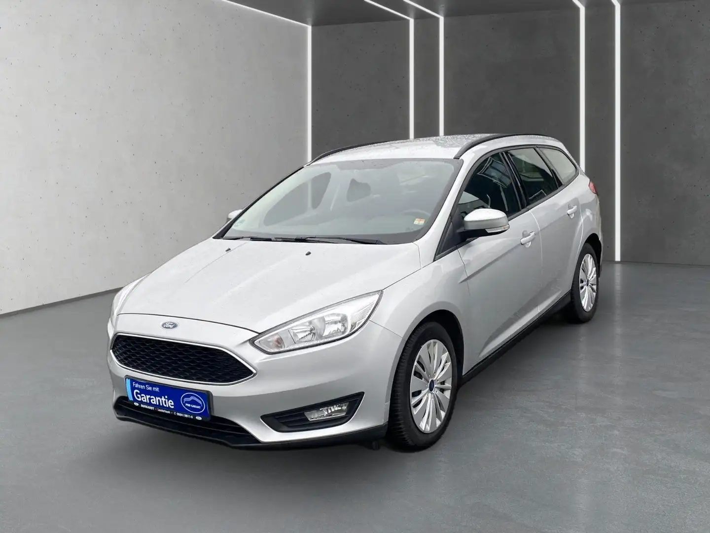 Ford Focus Turnier Business Wagen Nr.:056 Silber - 1