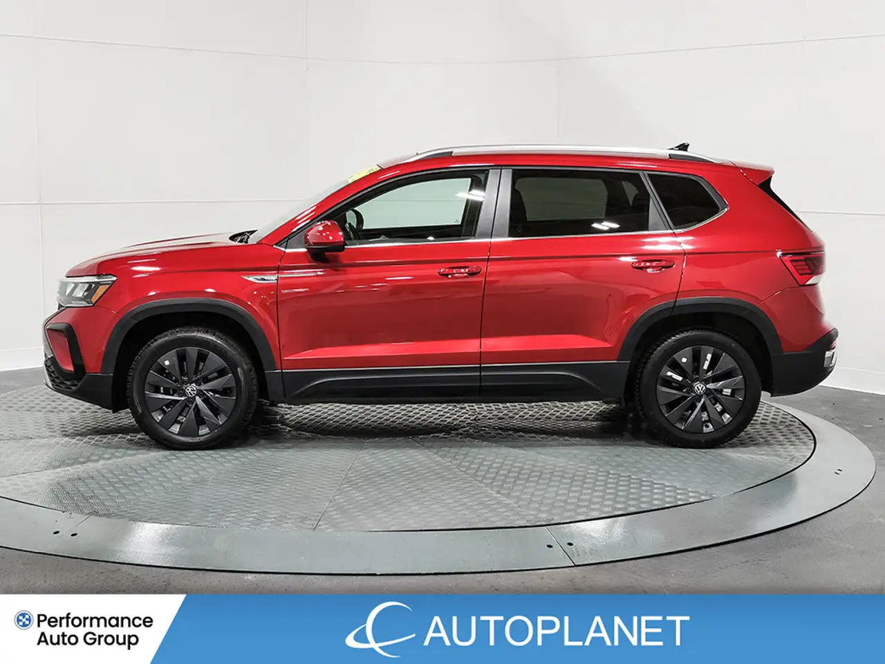 Volkswagen Taos photo Volkswagen Taos