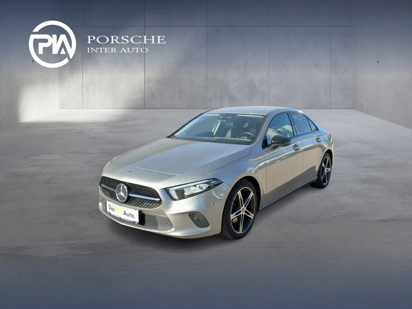 Mercedes-Benz A 200 Limousine A 200 d Grau - 1
