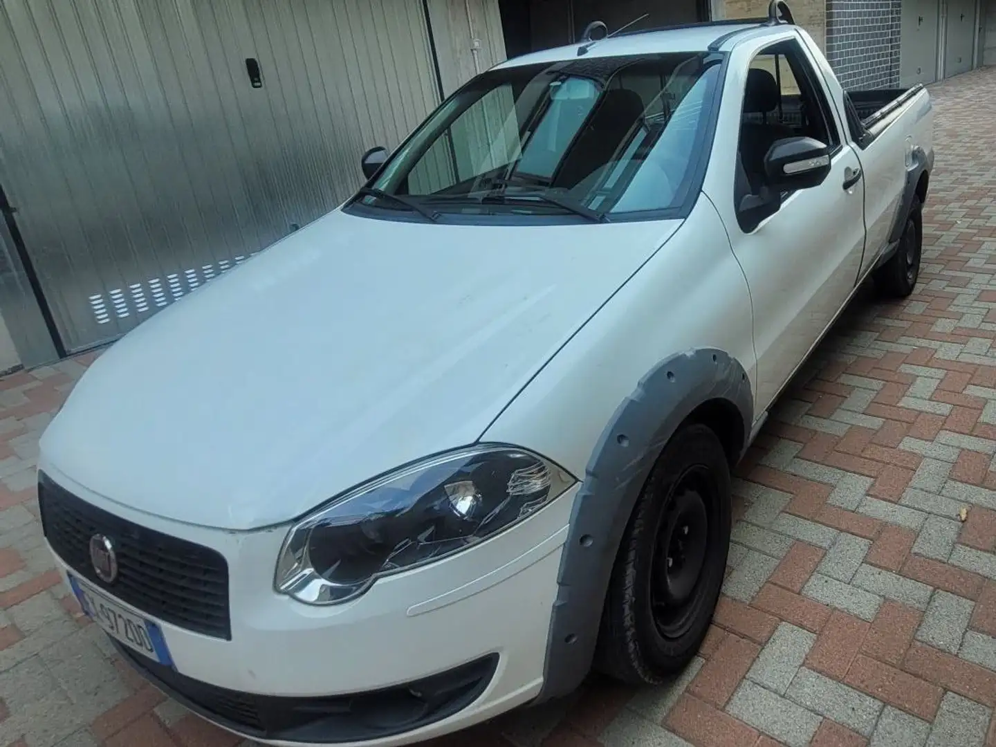 Fiat Strada Trekking Bianco - 1