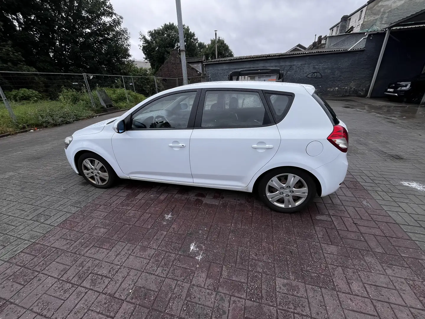 Kia Ceed / cee'd 1.6 CRDi LX ISG EcoDynamics DPF - 2