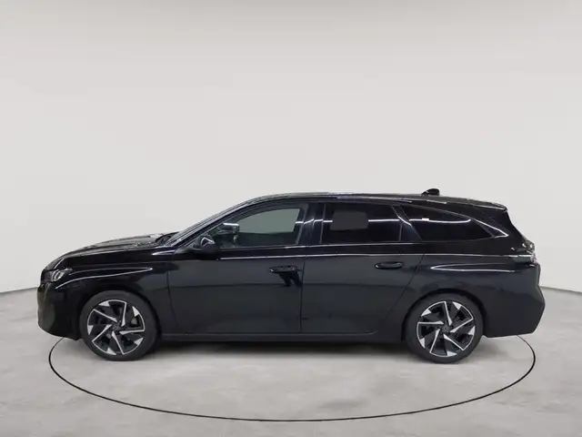 Peugeot 308 view 6