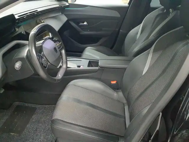 Peugeot 308 view 7
