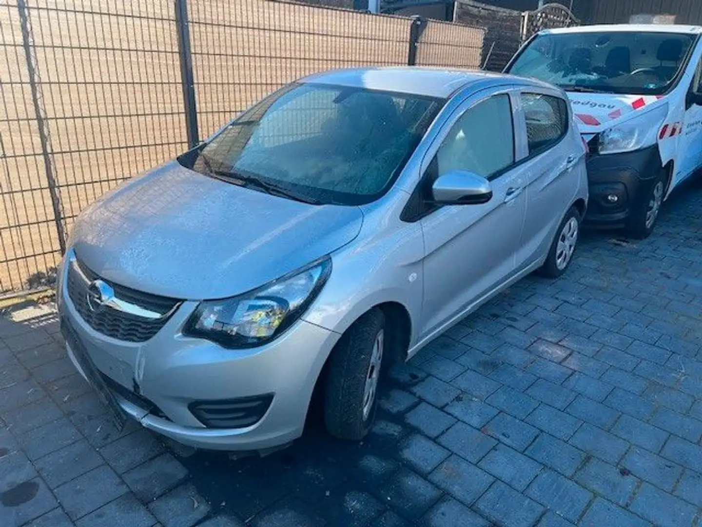 Opel Karl Edition (UNFALL) Plateado - 2
