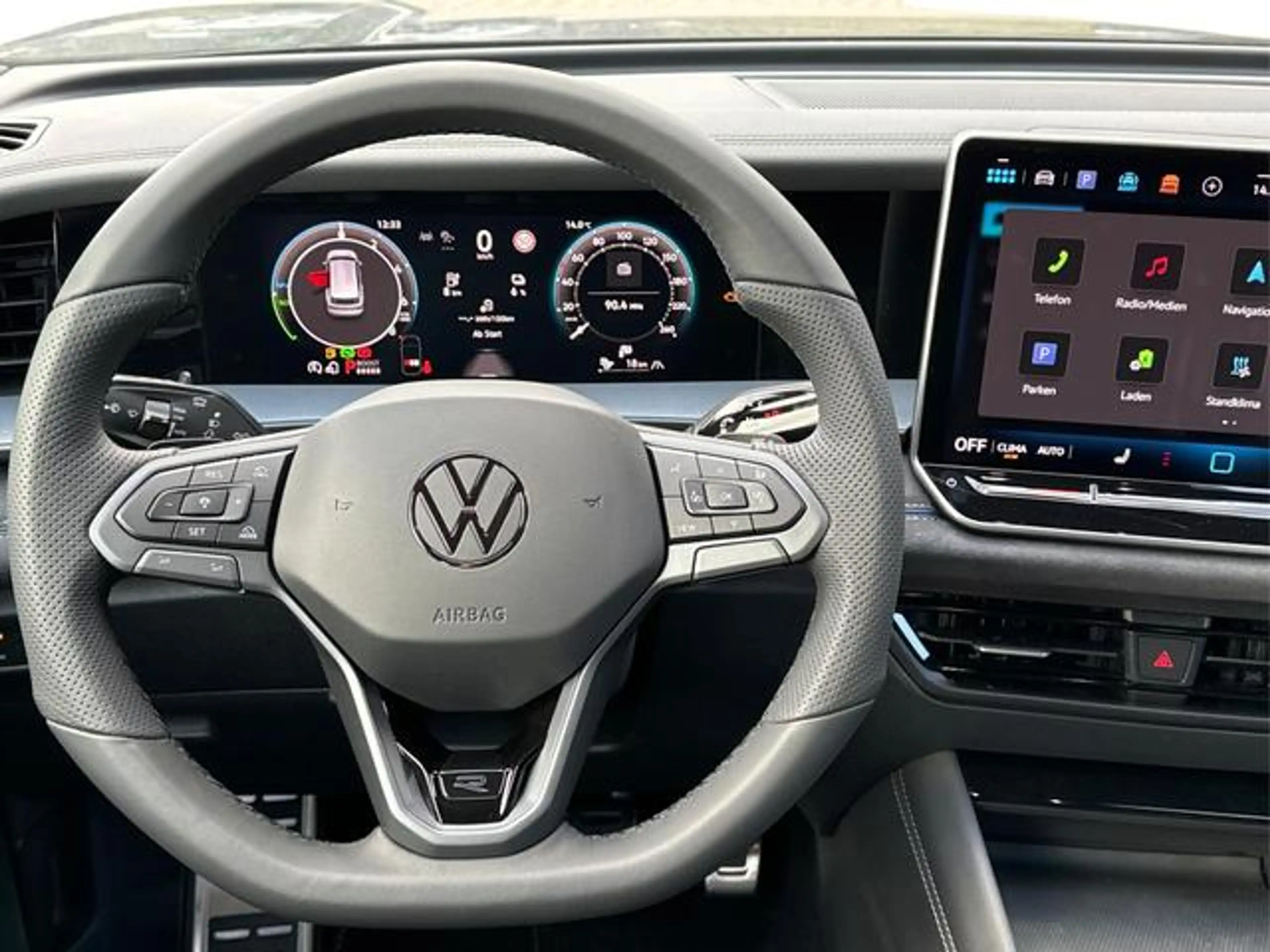Volkswagen Tayron R-Line Plus PLUG-IN+PANO+AHK+EL.HECKKL... — photo 8