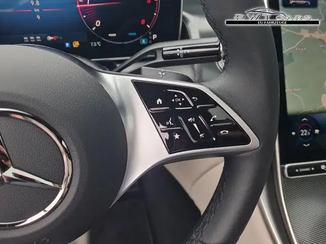 Mercedes-Benz GLC 220 d 4Matic (254.605) 220d Premium AHK Pano SitzKl... Ansicht 15