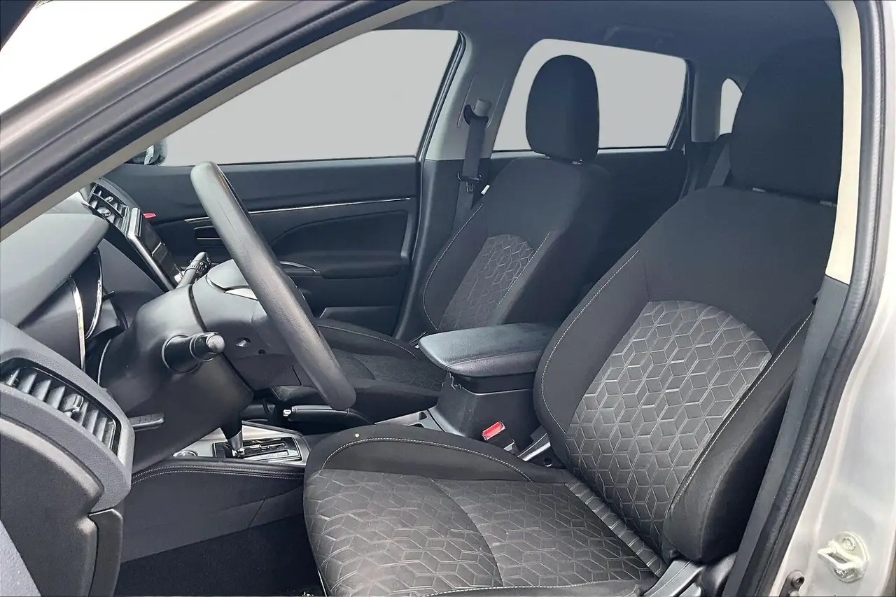 Mitsubishi RVR снимка Mitsubishi RVR
