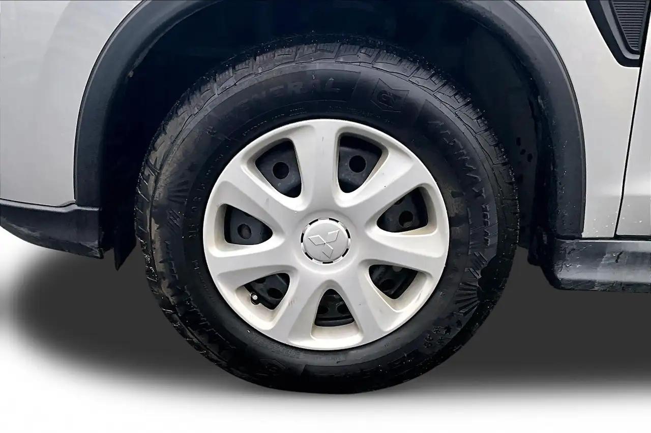 Mitsubishi RVR снимка Mitsubishi RVR