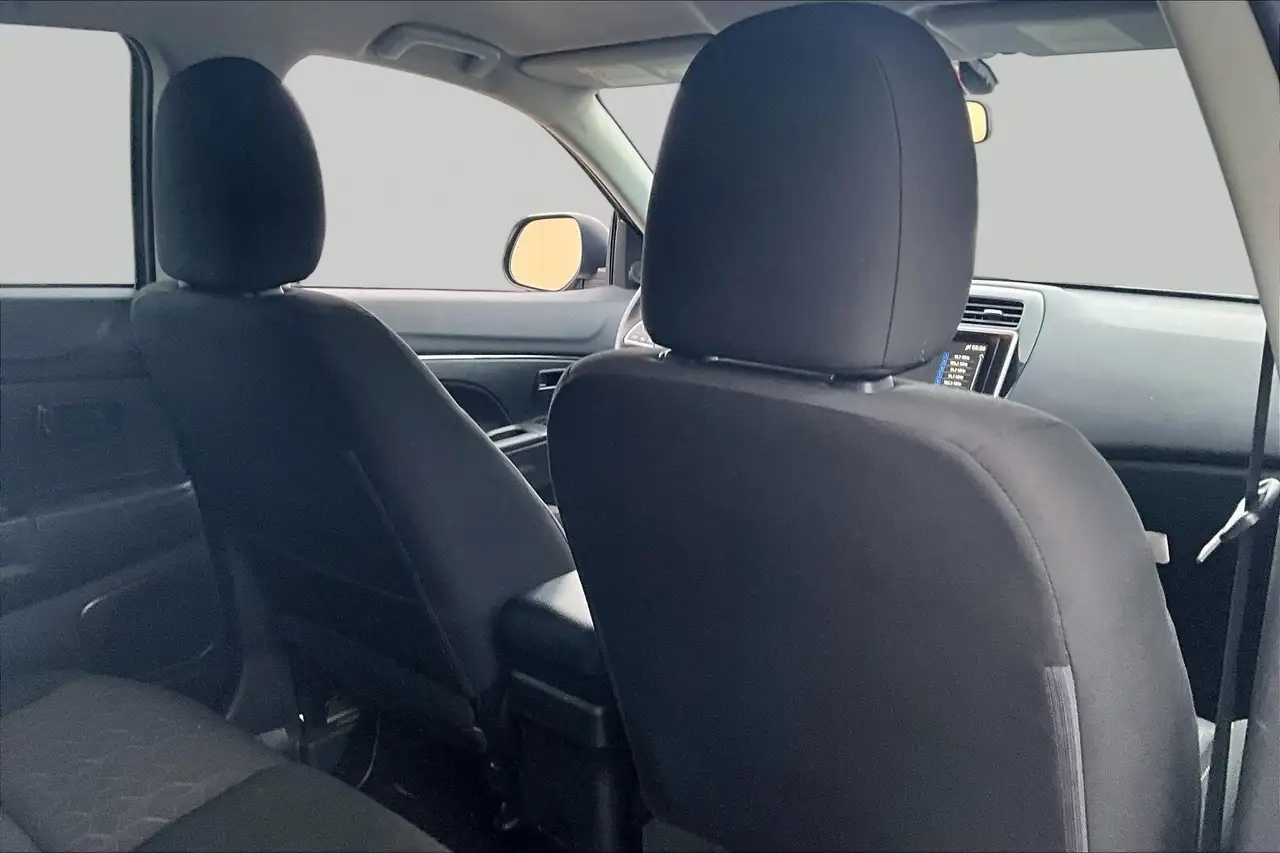 Mitsubishi RVR снимка Mitsubishi RVR