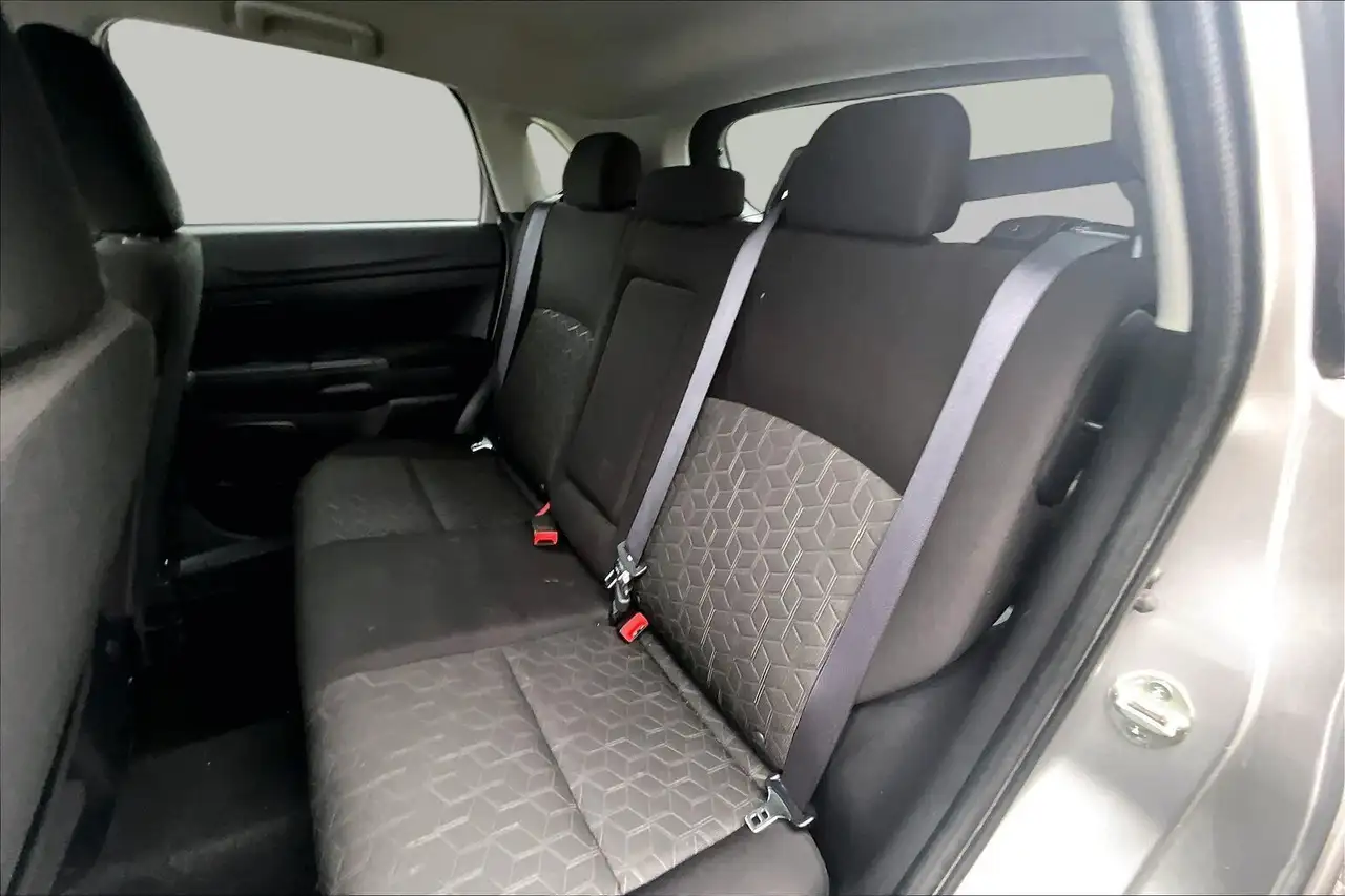 Mitsubishi RVR снимка Mitsubishi RVR