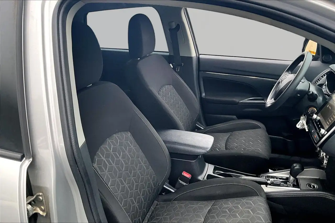 Mitsubishi RVR снимка Mitsubishi RVR