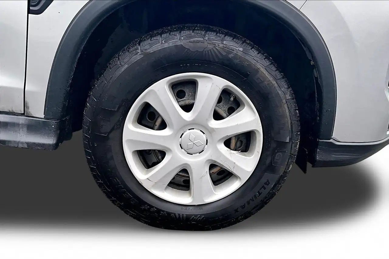 Mitsubishi RVR снимка Mitsubishi RVR