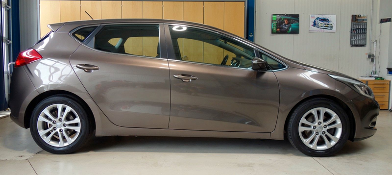 Kia Ceed / cee'd 2"Ceed FIFA World Cup Edition" — photo 6