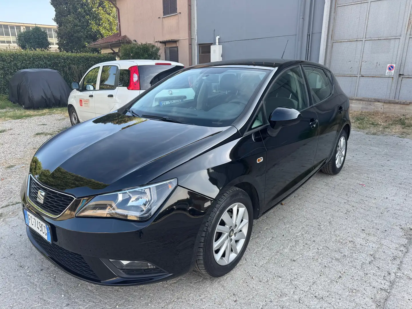 SEAT Ibiza Ibiza 5p 1.4 tdi cr Connect 75cv Nero - 1