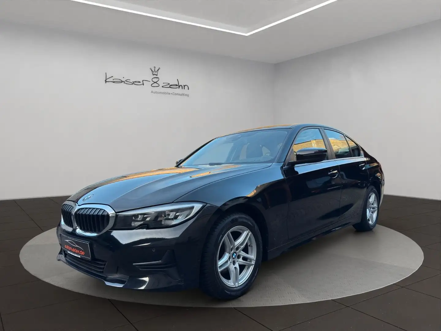 BMW 318 d *1. Hand*Business-Paket*PDC* Noir - 1