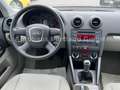 Audi A3 1.6 Attraction, SHZ, Klima, Garantie Argento - thumbnail 10