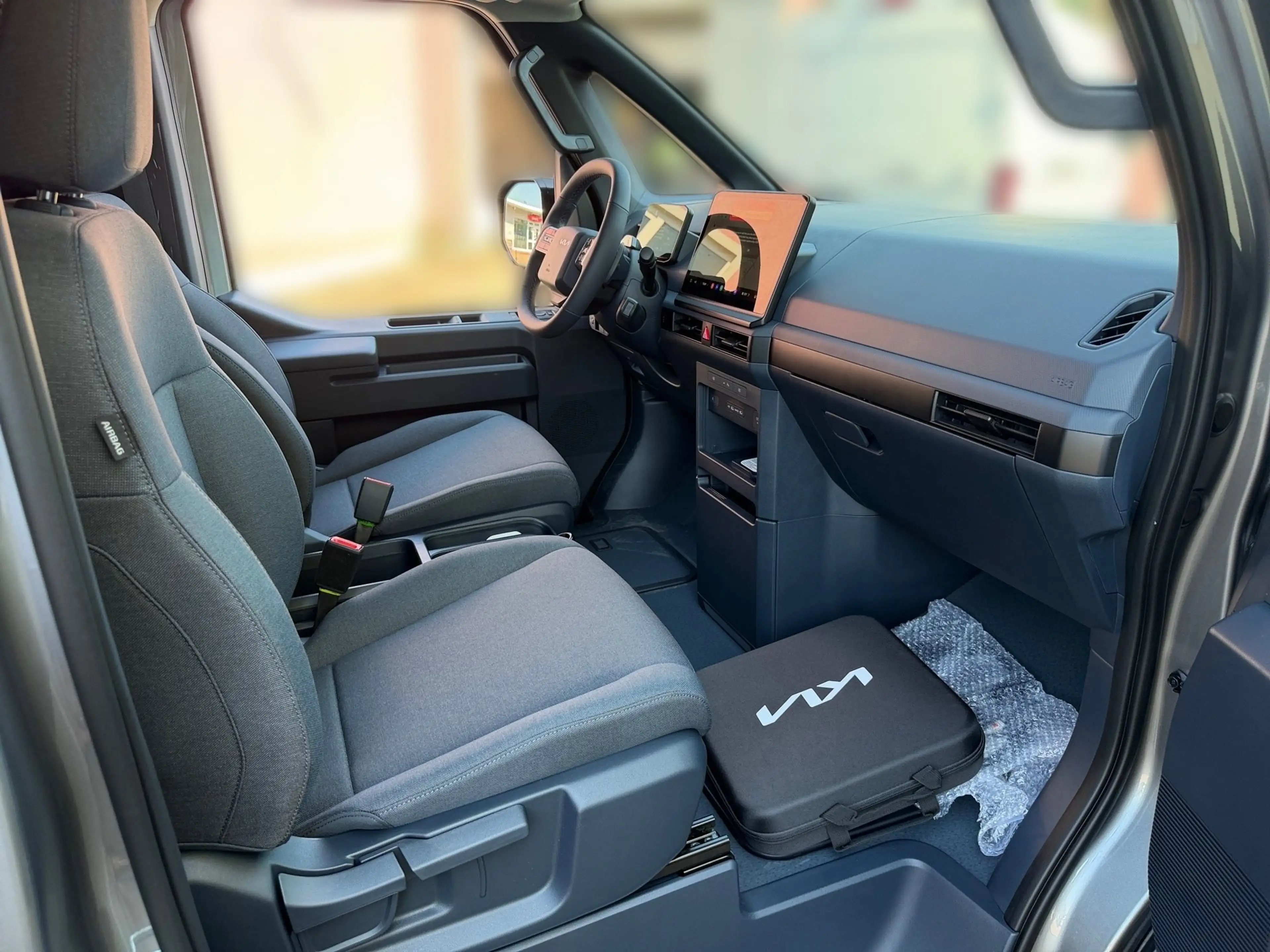 Kia PV5 Cargo L2H1 4T PLUS 71.2 WP ACC+SHZ+KlimaA — photo 9