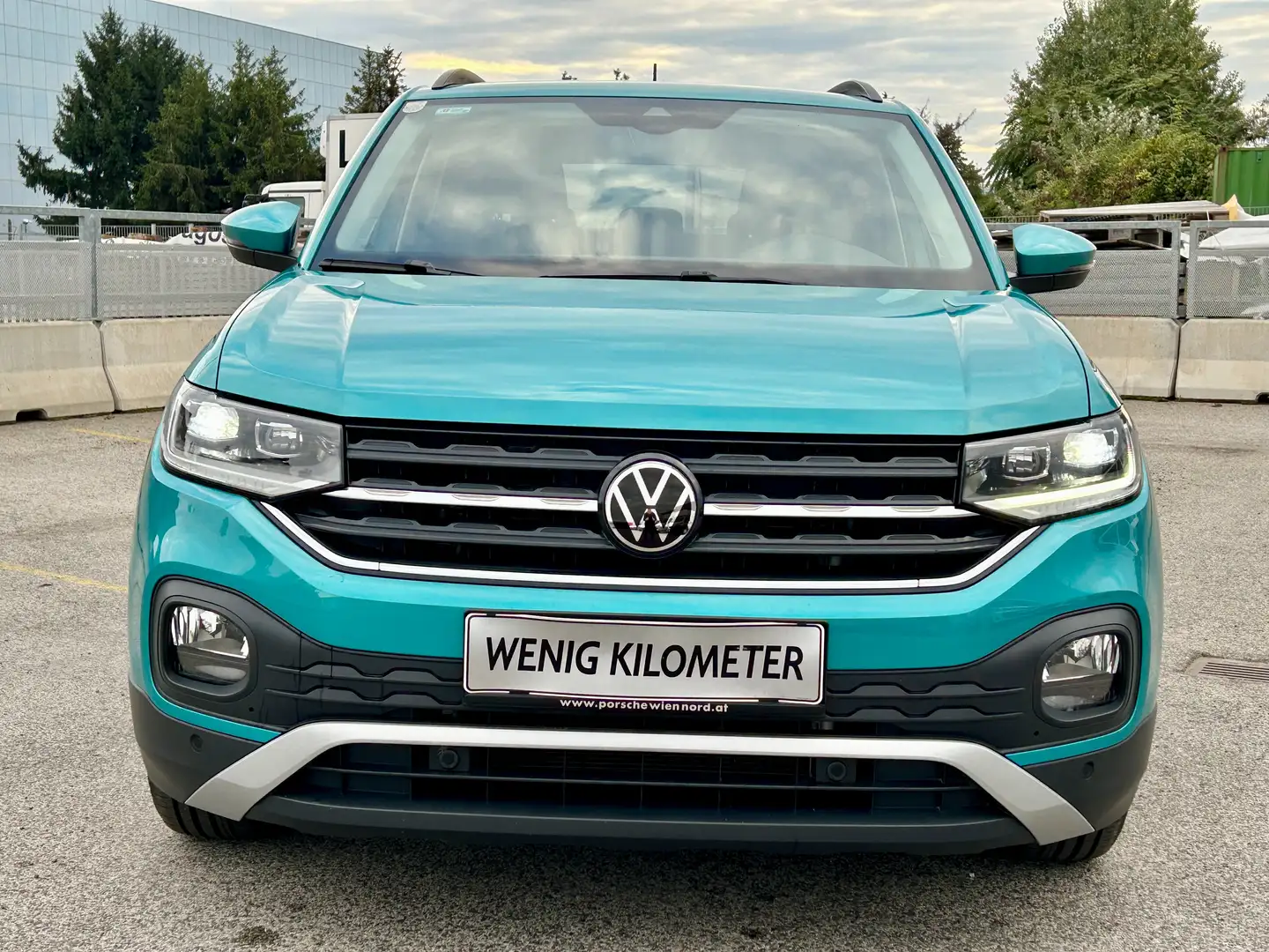 Volkswagen T-Cross T-Cross 1,0 TSI Life DSG Life*TOP AUSSTATTUNG* Grün - 2