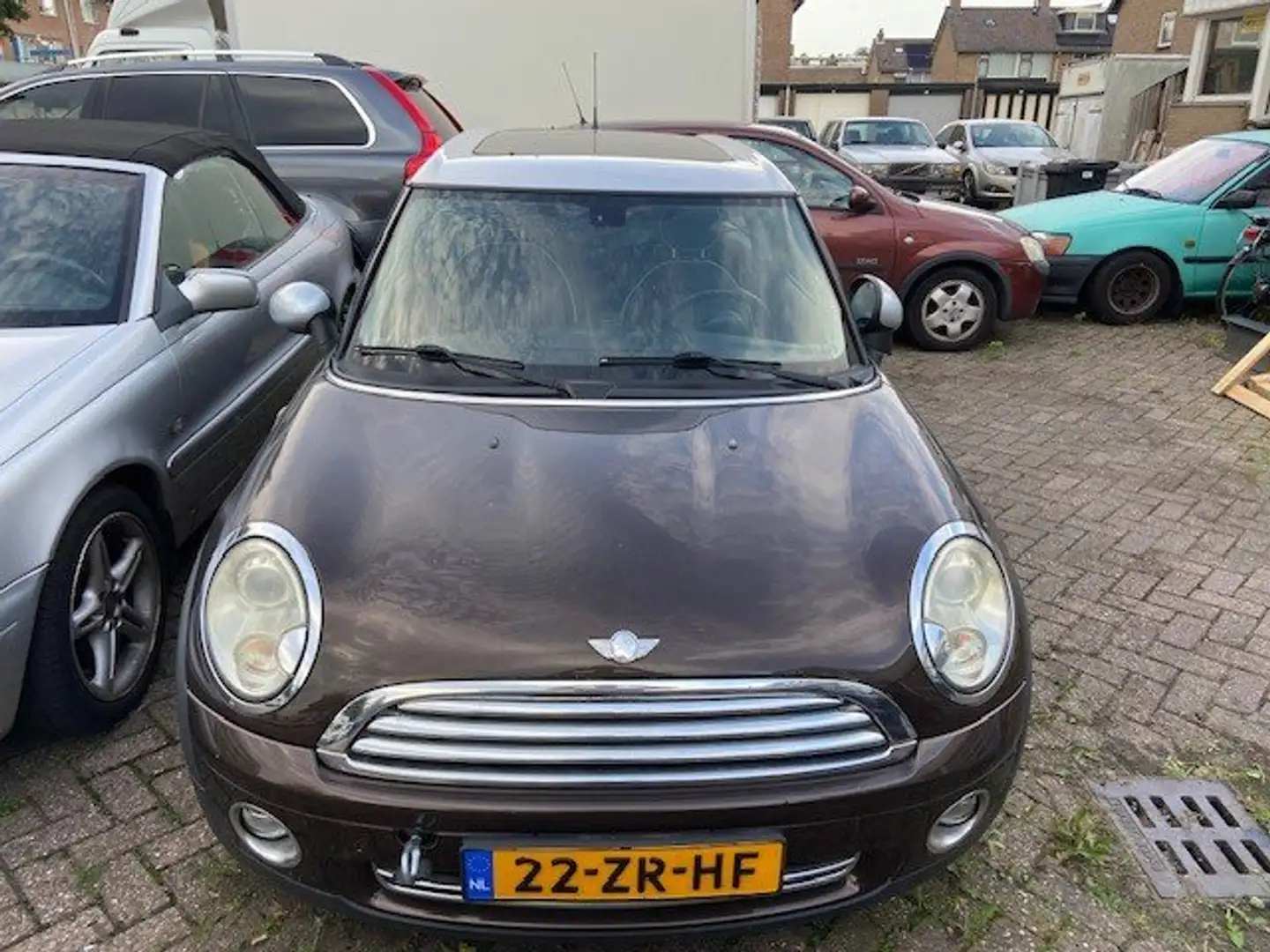 MINI Cooper Clubman 1.6 Cooper Chili MOTORSCHADE Bruin - 2