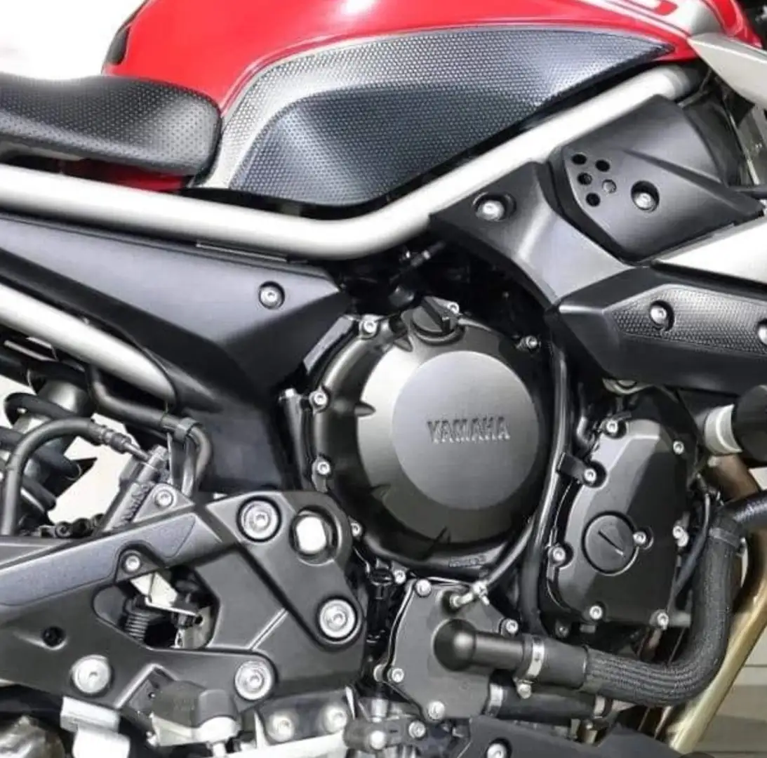 Yamaha XJ 600 Naked , Rojo - 2