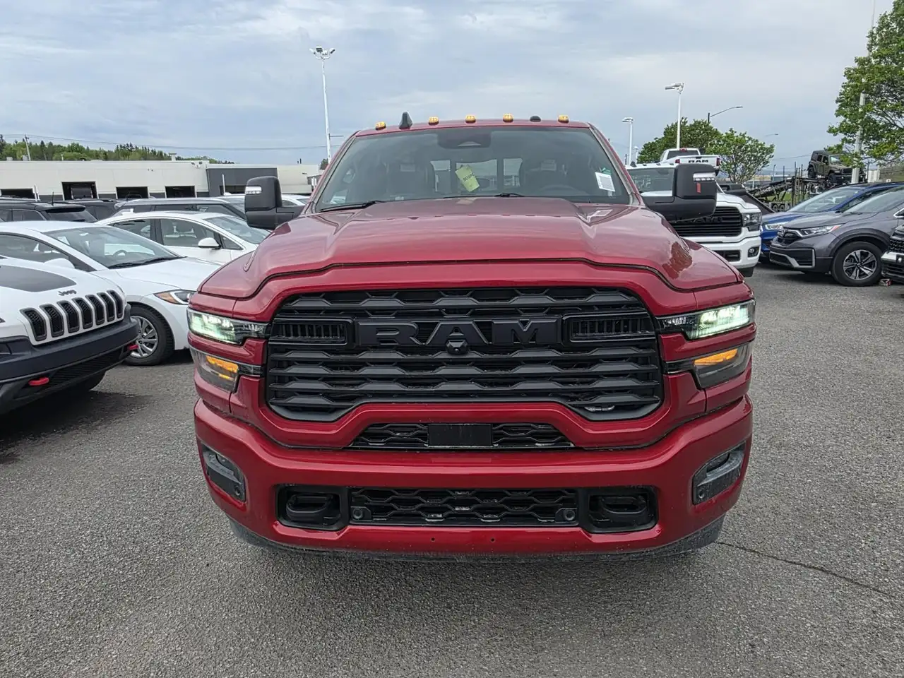 RAM 2500 снимка RAM 2500