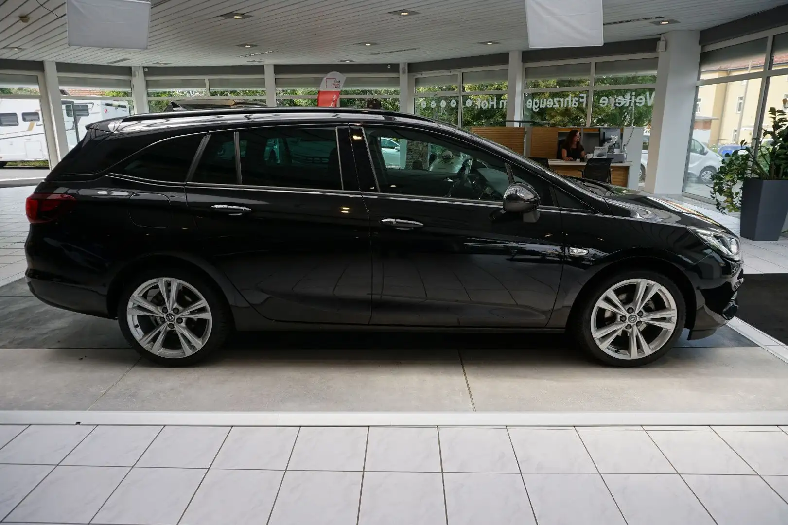 Opel Astra K ST Ultimate ALCANTARA, INTELLILUX, NAVI Noir - 2