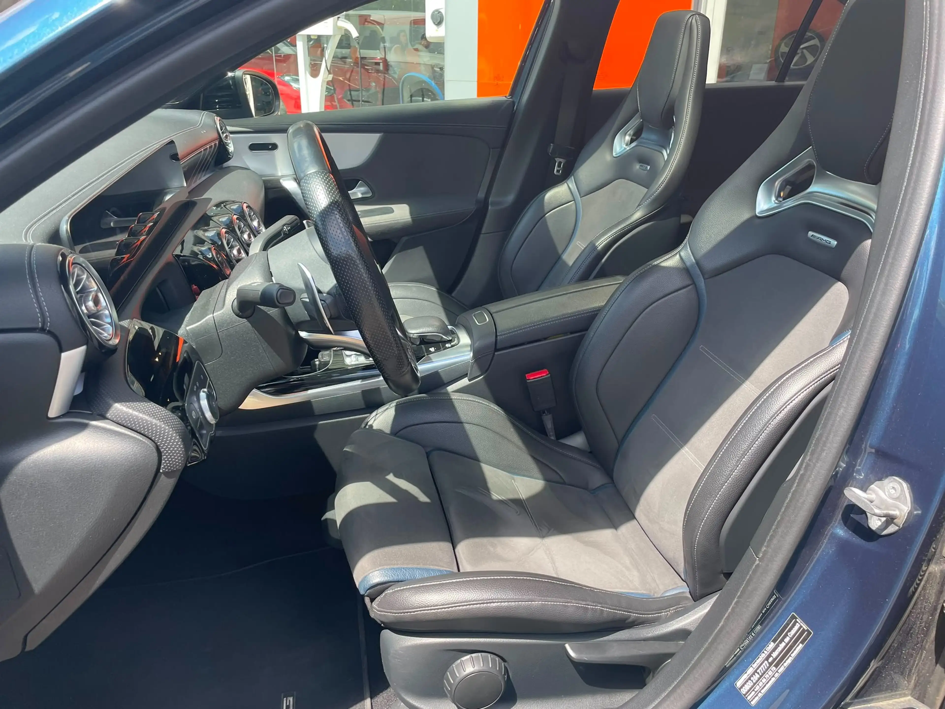 Mercedes-Benz A 35 AMG 4Matic Speedshift DCT 7G GARANTIE JUSQU'A 36 MOIS — photo 13