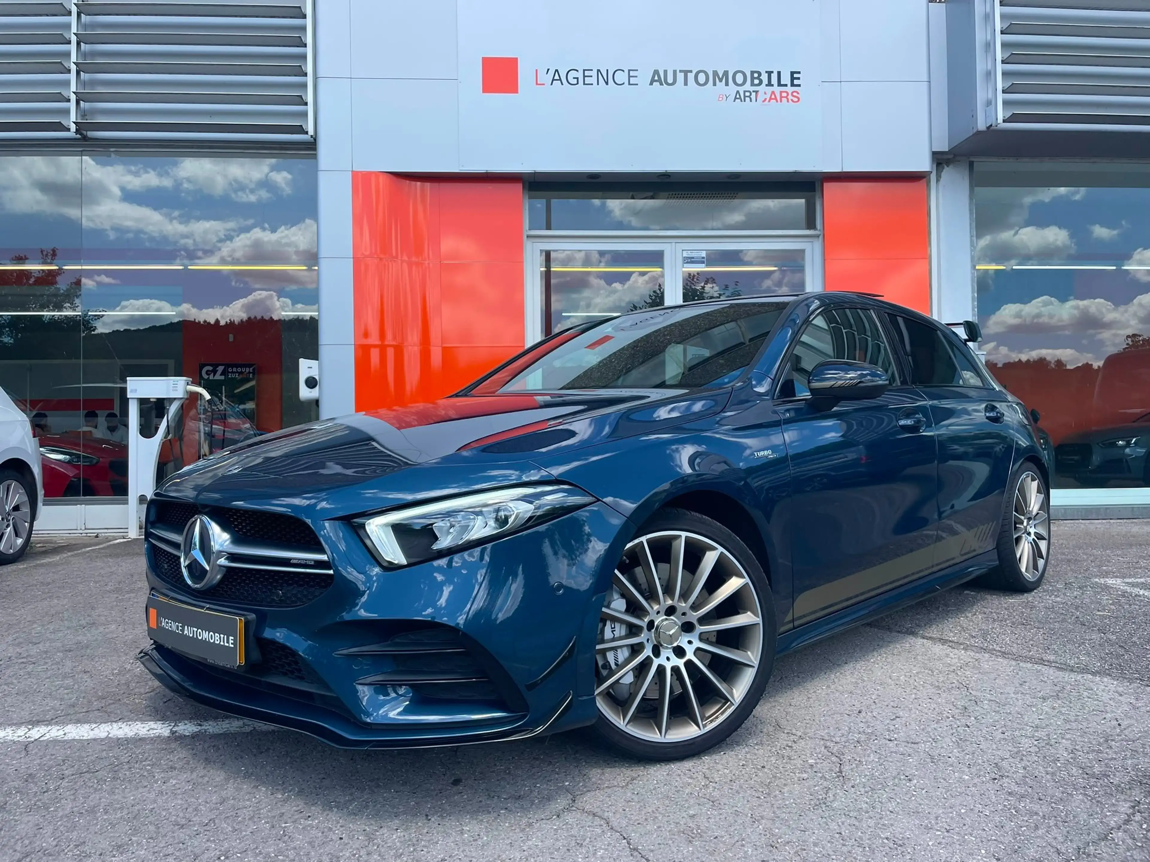 Mercedes-Benz A 35 AMG 4Matic Speedshift DCT 7G GARANTIE JUSQU'A 36 MOIS — photo 2