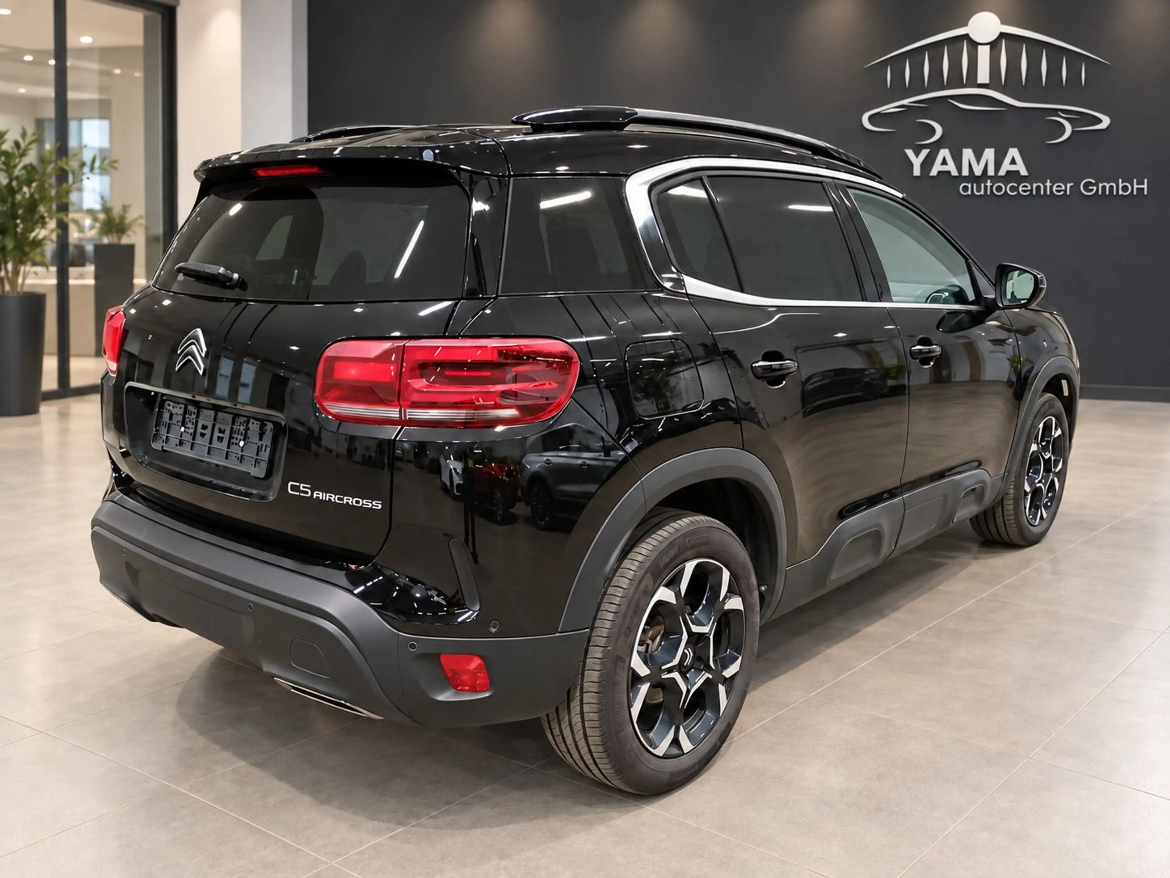 Citroen C5 Aircross Hybrid 136 Max * 1.HAND * — photo 2