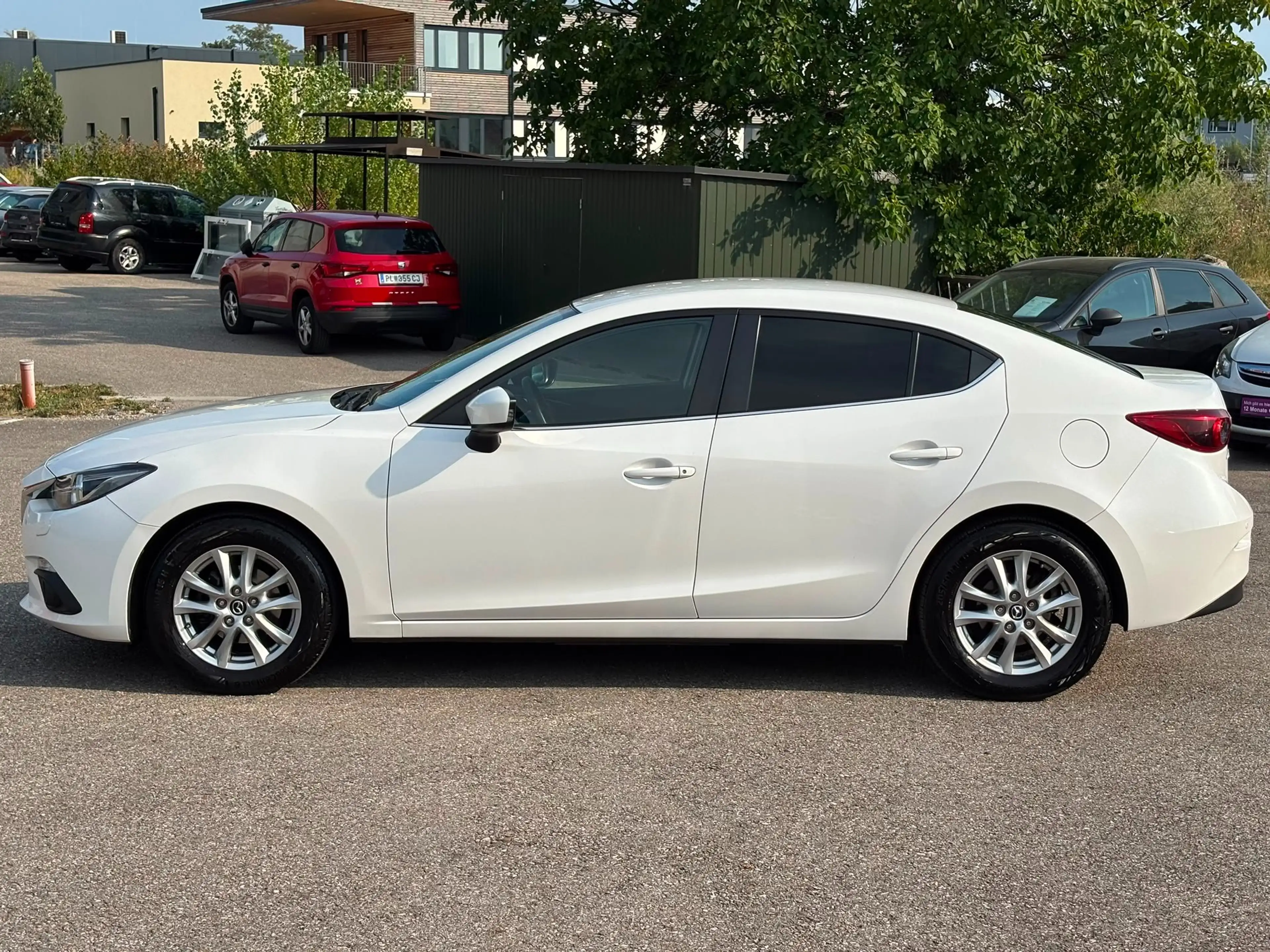 Mazda 3 G100 Attraction — photo 9
