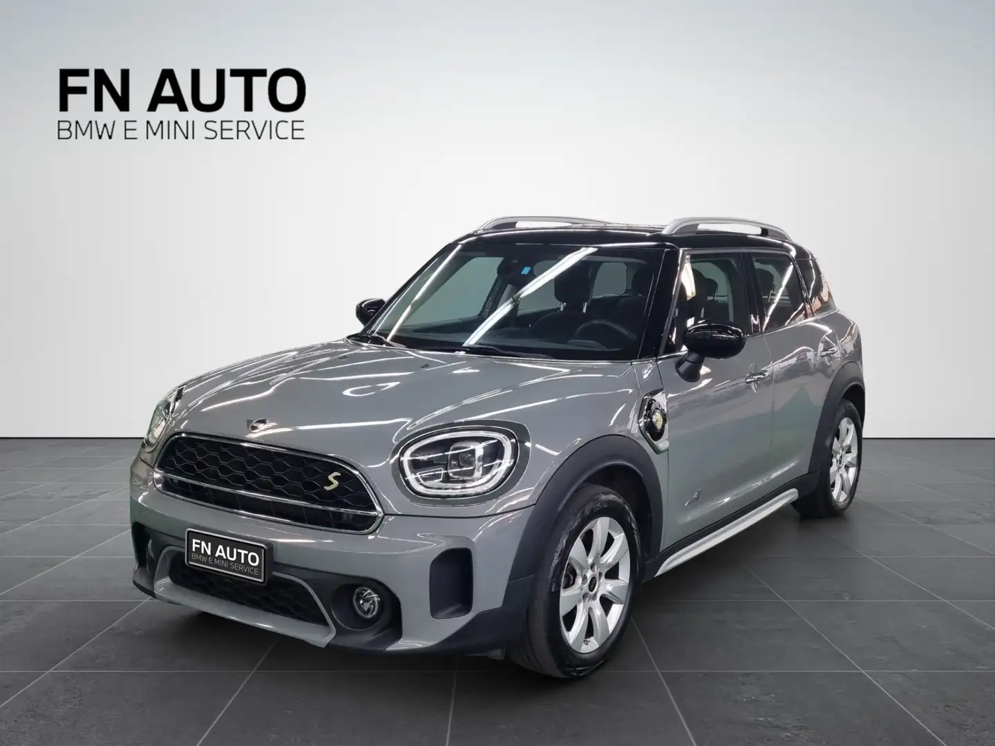 MINI Cooper S Countryman Mini 1.5 Cooper SE Business Countryman ALL4 Šedá - 1
