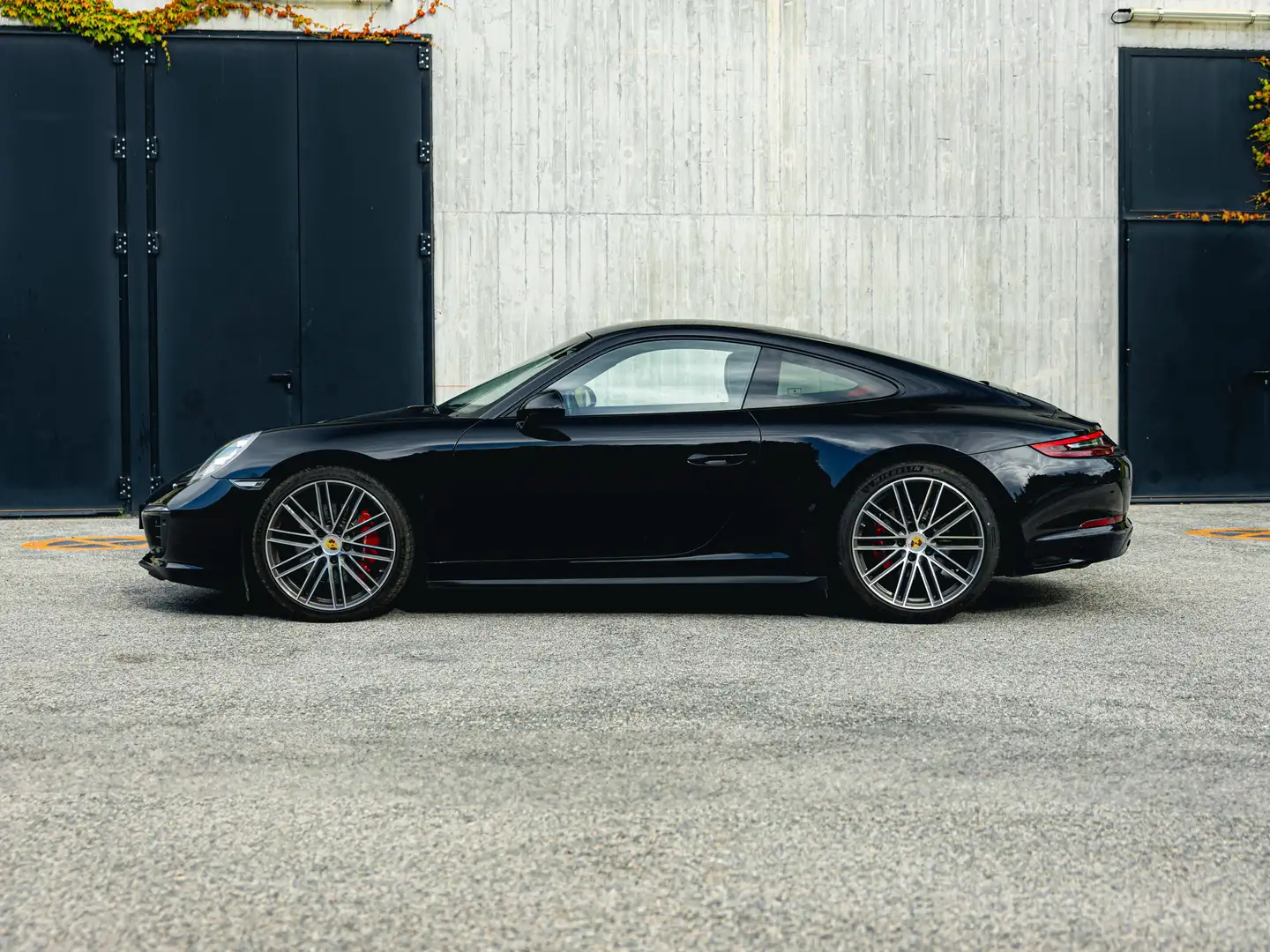 Porsche 911 991.2 4S Noir - 2