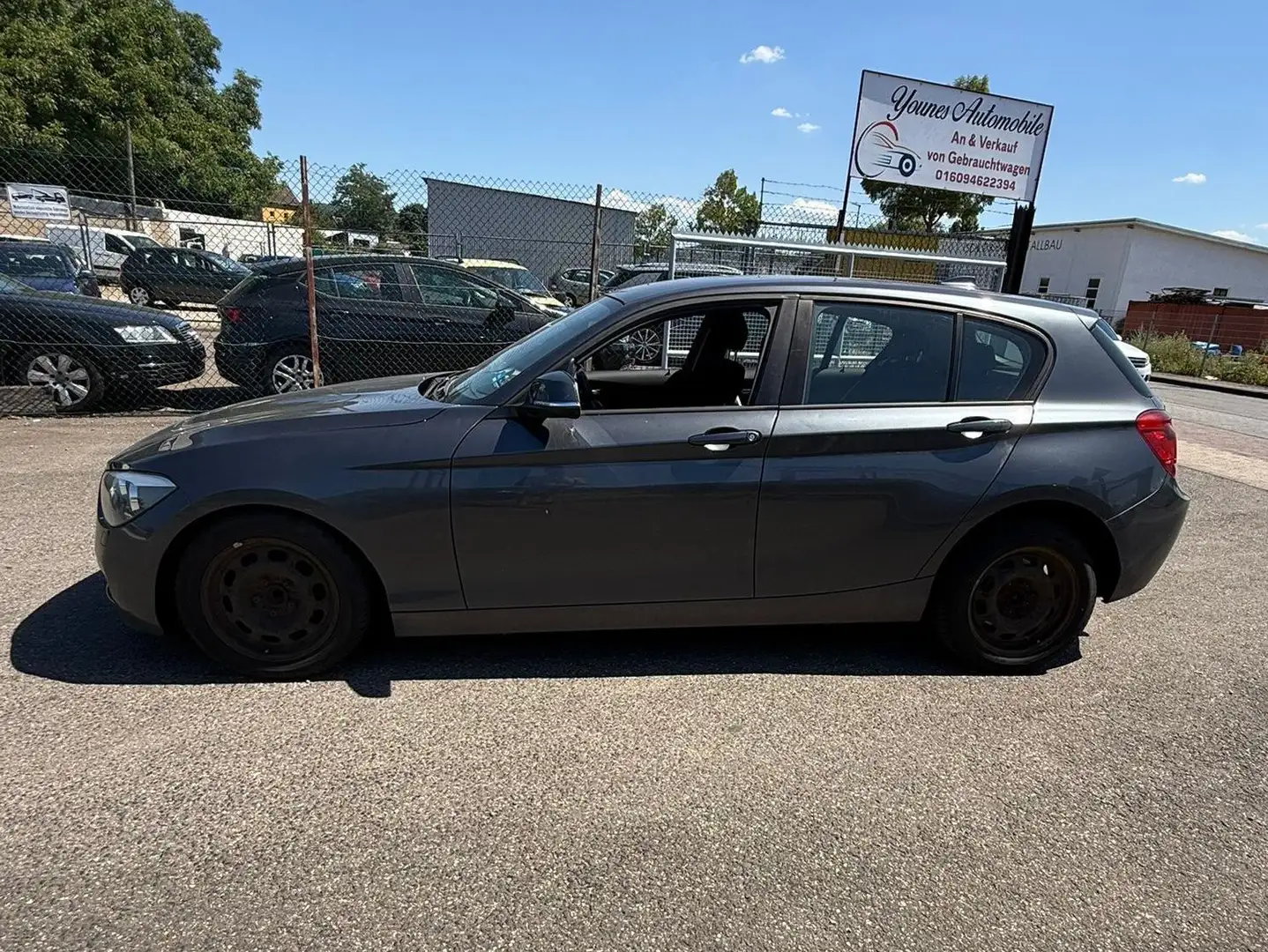 BMW 116 116i Сірий - 2
