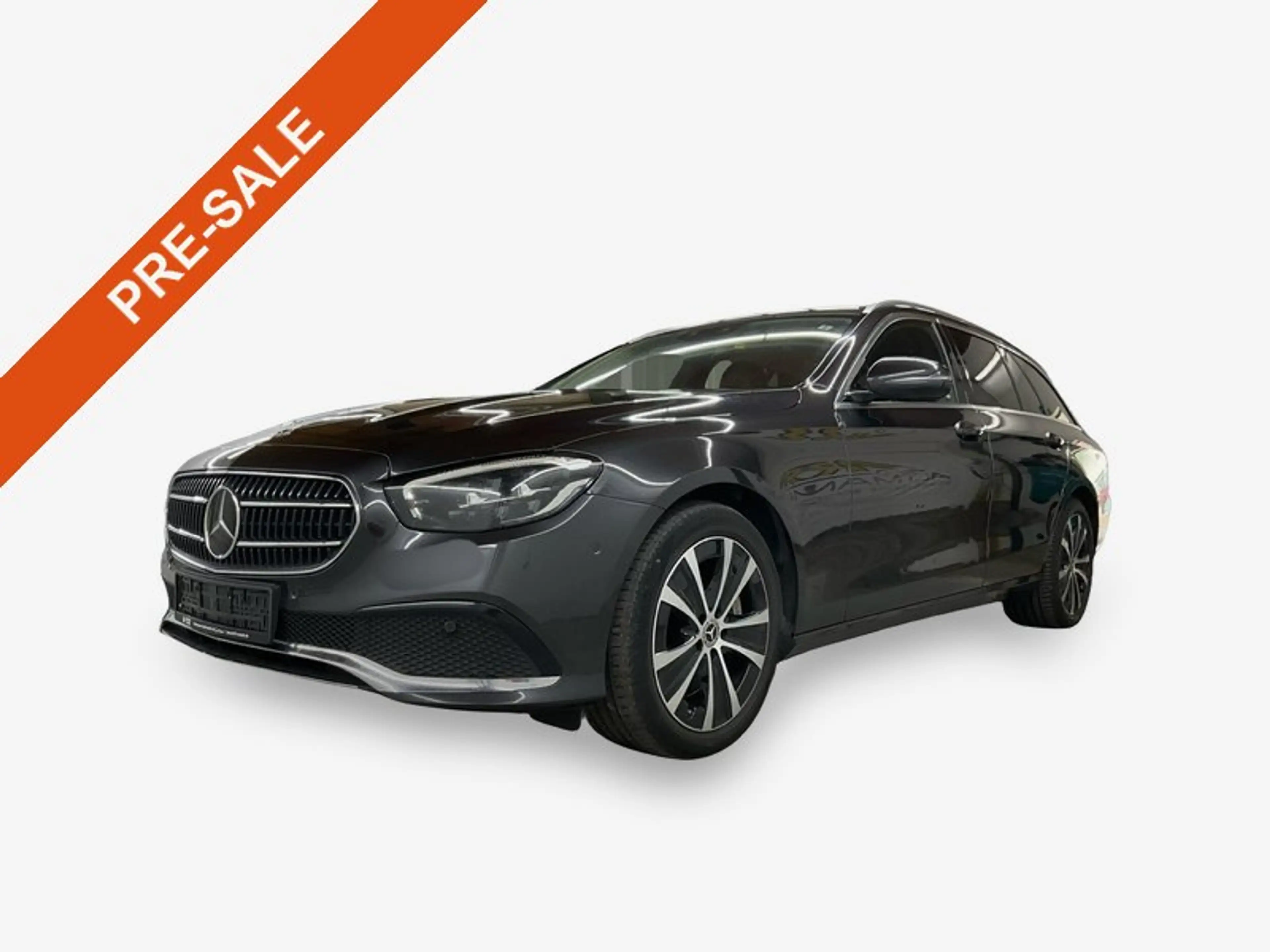 Mercedes-Benz E 300 E 300 NAVI KLIMAAUT LED RADIO TEMPO MFL SHZ VC PDC HUD KAMERA ACC T-Leder Nav Widescreen