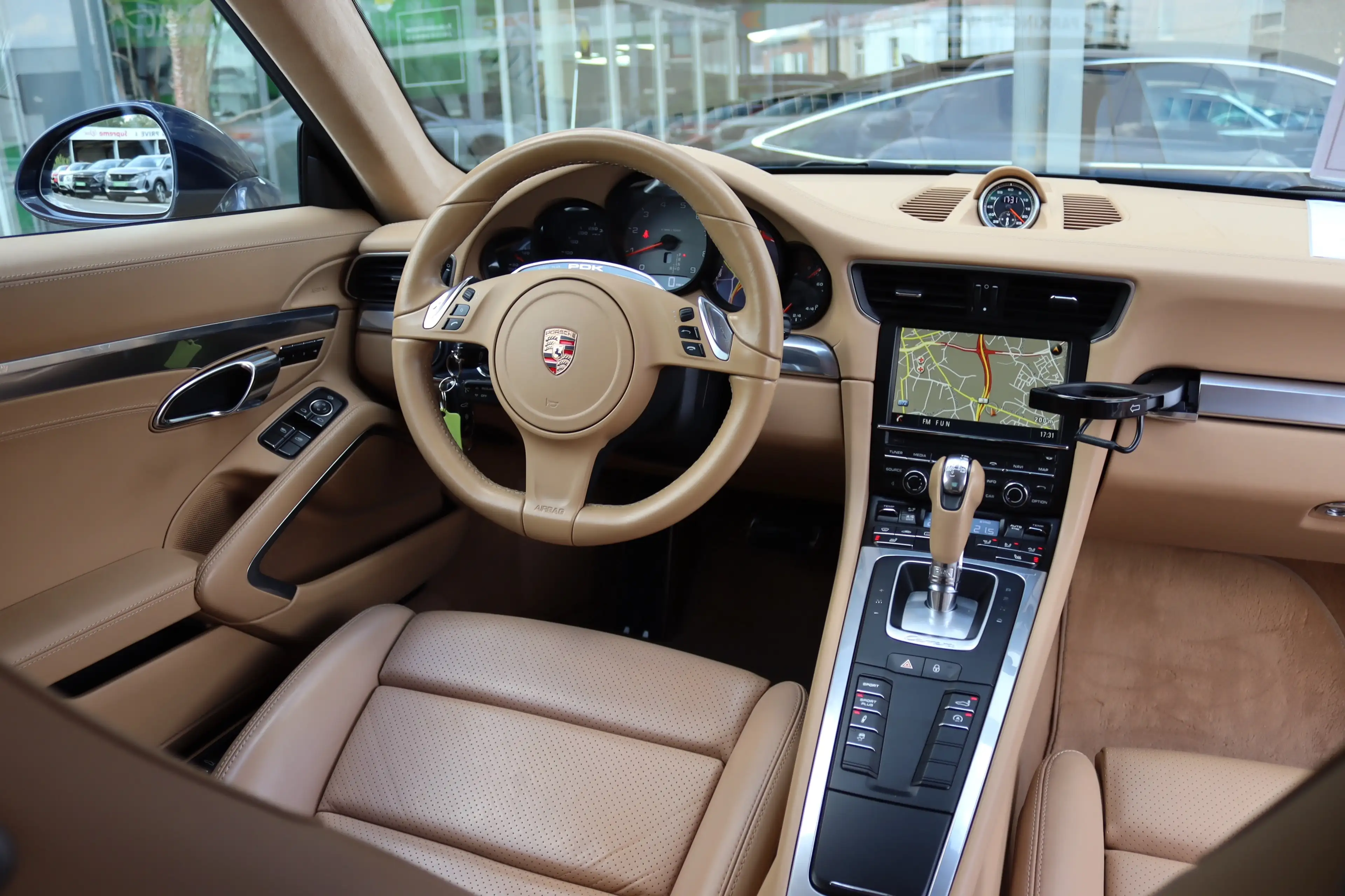 Porsche 911 991 CARRERA S 400CV PDK CHRONO SPORT PLUS XENON GPS CUIR — photo 10