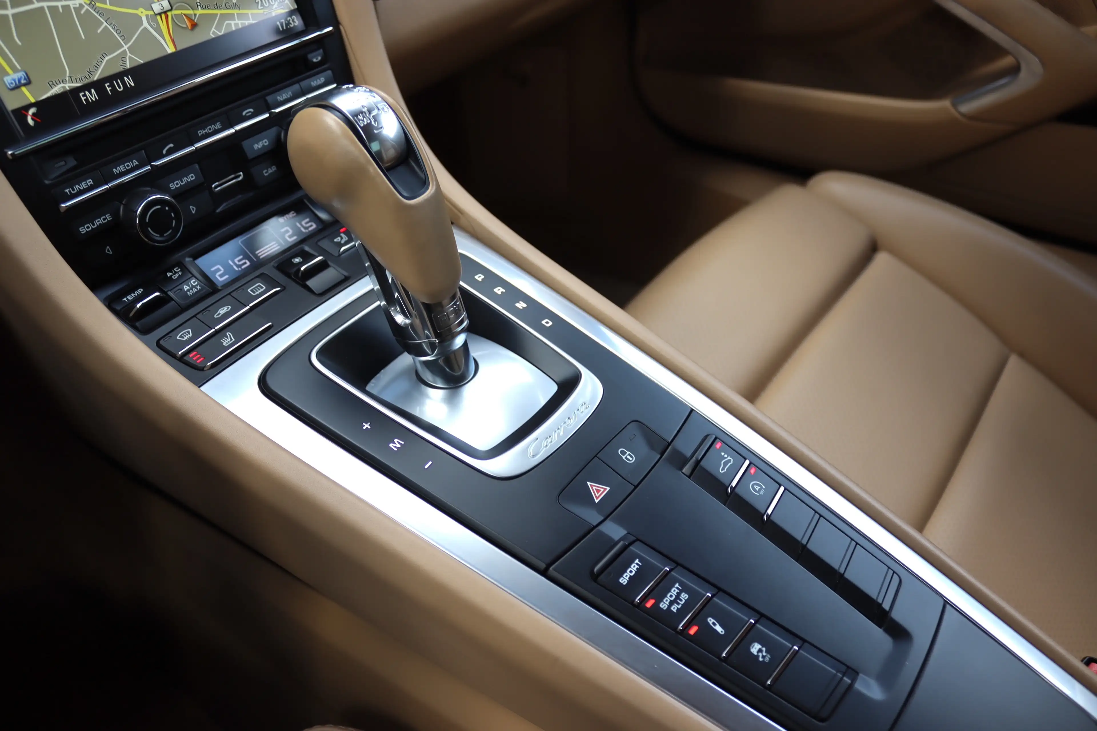 Porsche 911 991 CARRERA S 400CV PDK CHRONO SPORT PLUS XENON GPS CUIR — photo 13