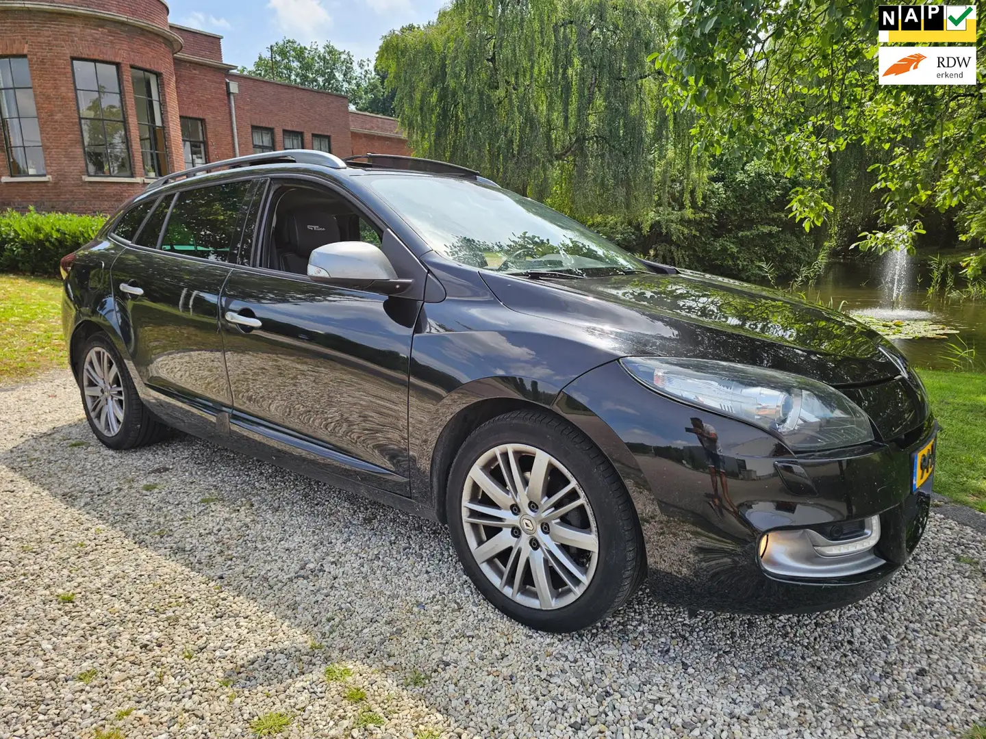Renault Megane Estate 1.5 dCi GT-Line Zwart - 1