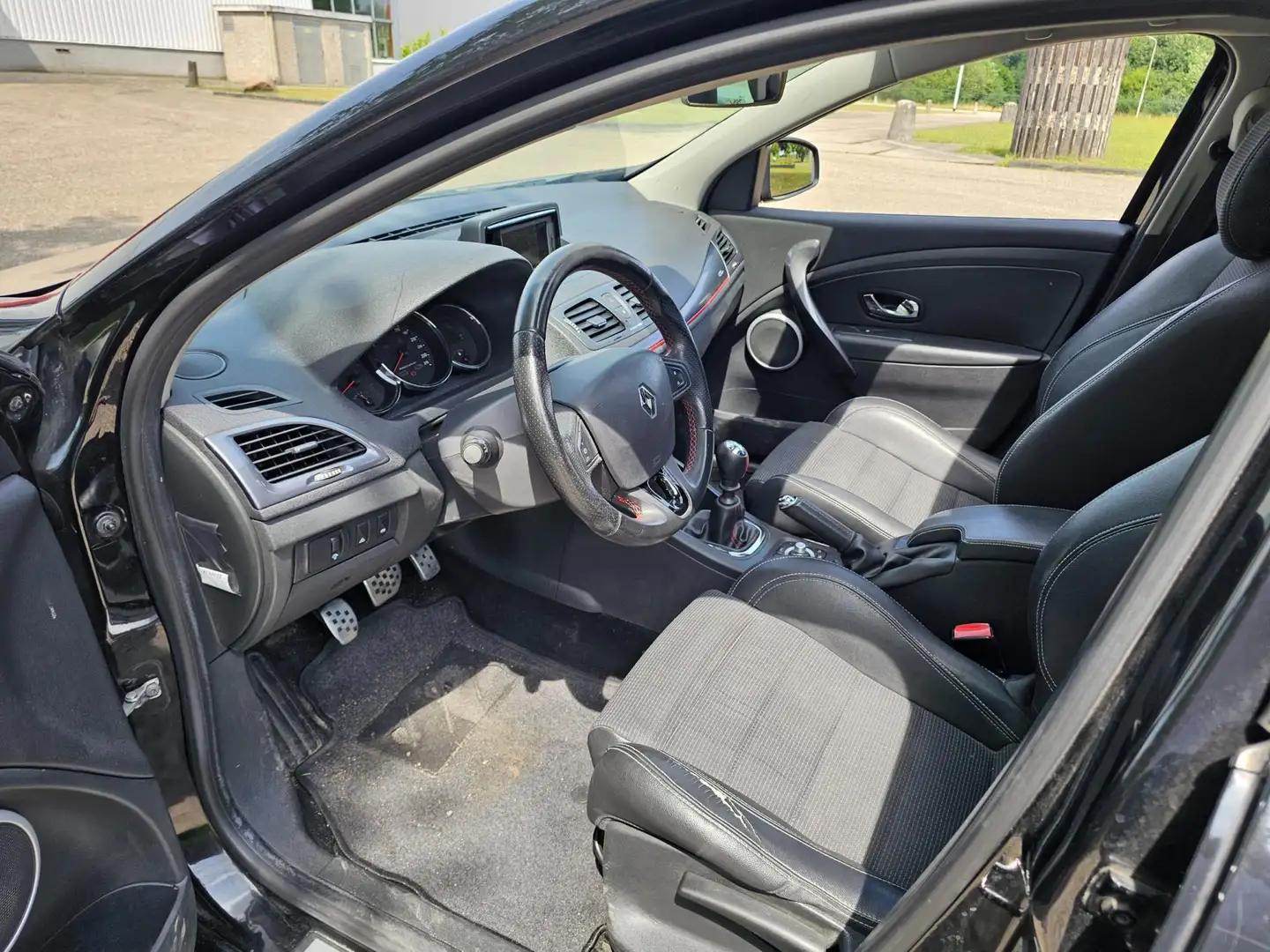 Renault Megane Estate 1.5 dCi GT-Line Zwart - 2