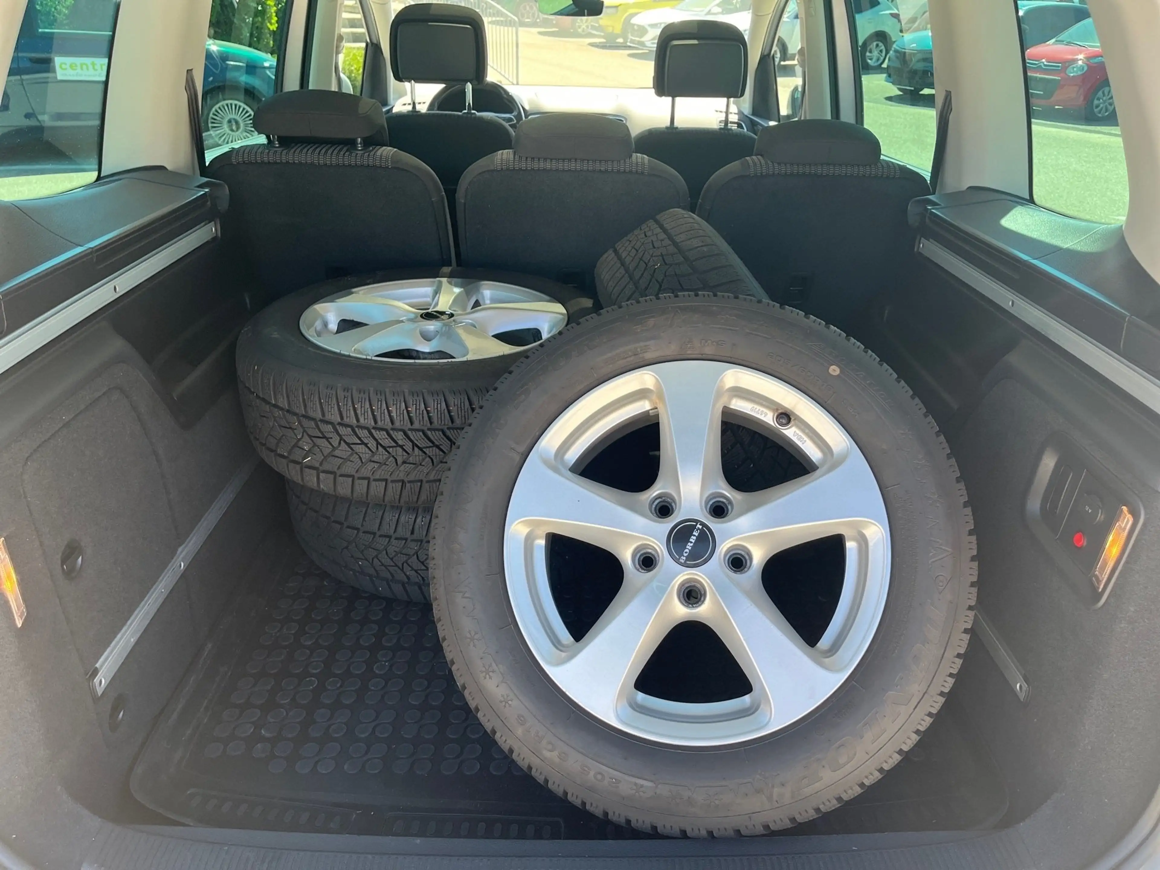 SEAT Alhambra Style -Ecomotive — photo 11