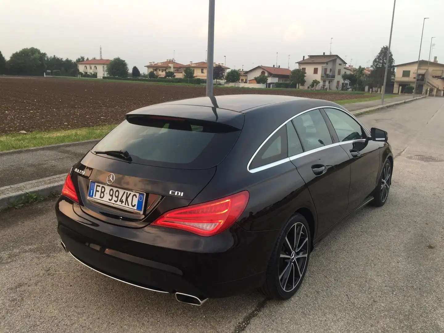 Mercedes-Benz 220 CLA SHOOTING BRAKE 220 cdi - 177CV Negro - 2