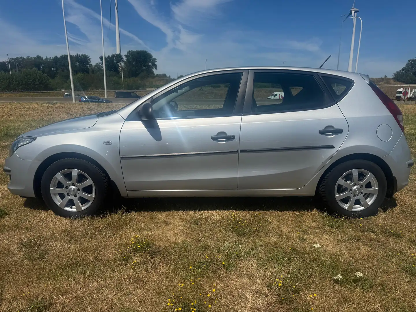 Hyundai i30 i30 1.4i Style / Garantie 12m. Zilver - 2
