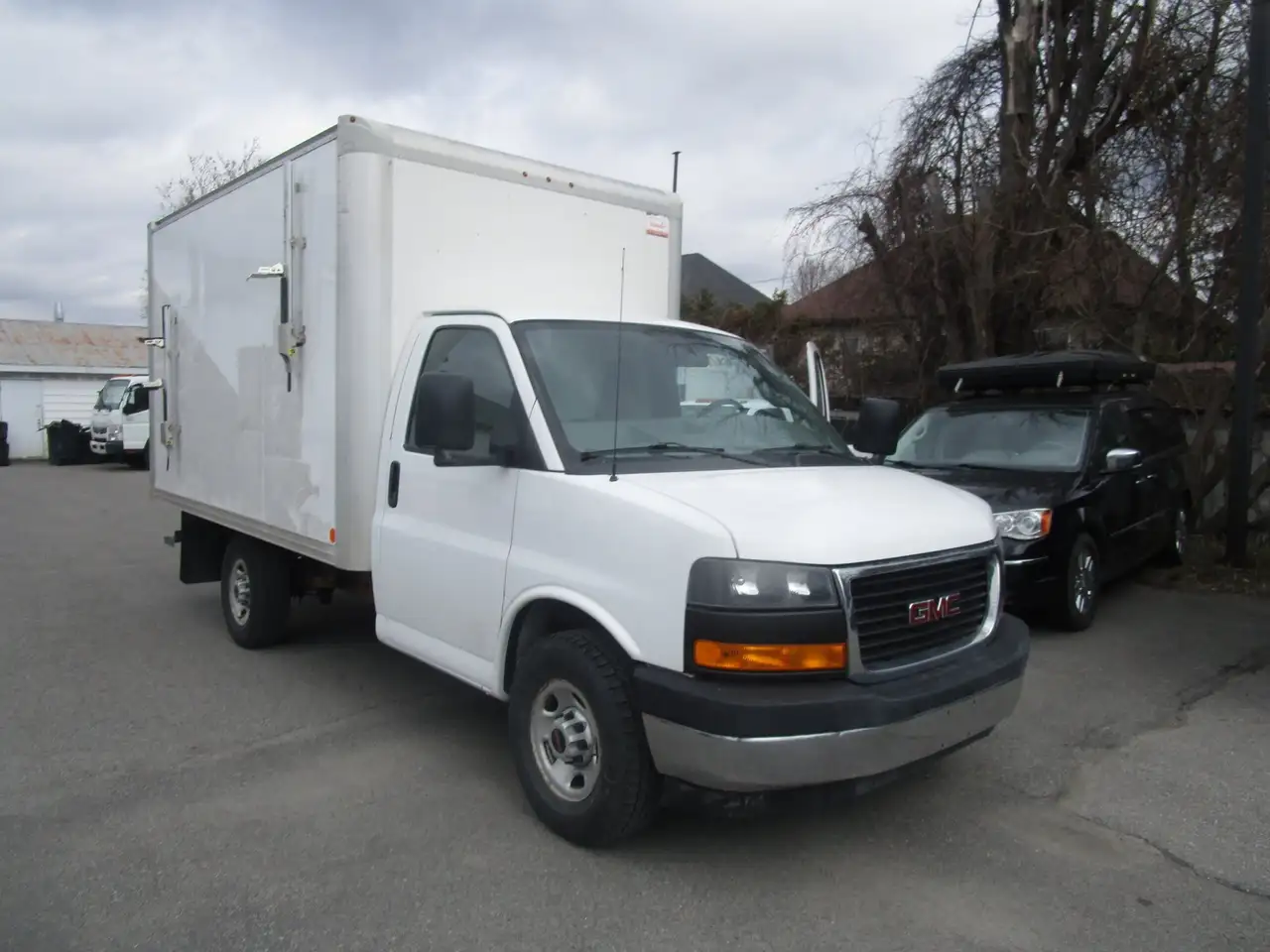 2018 GMC Savana
